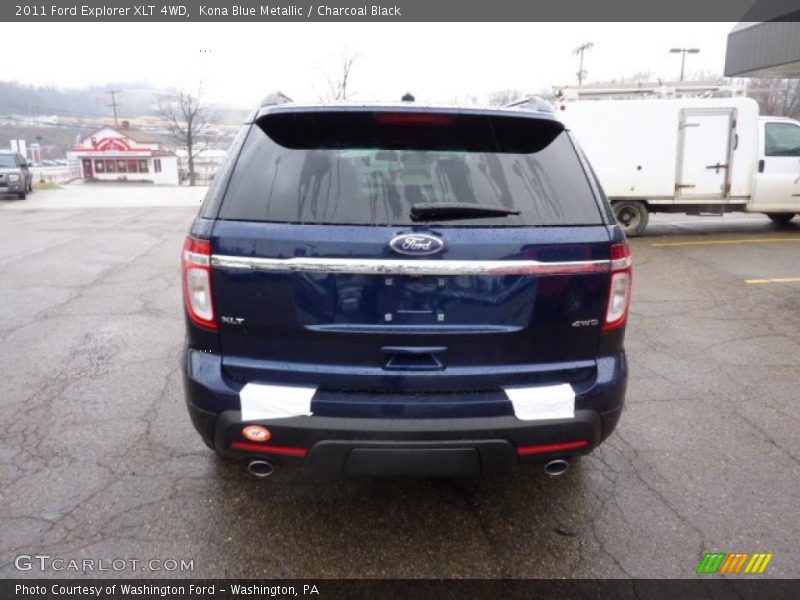 Kona Blue Metallic / Charcoal Black 2011 Ford Explorer XLT 4WD