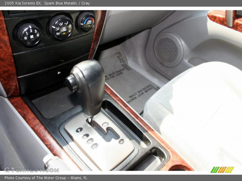 Spark Blue Metallic / Gray 2005 Kia Sorento EX