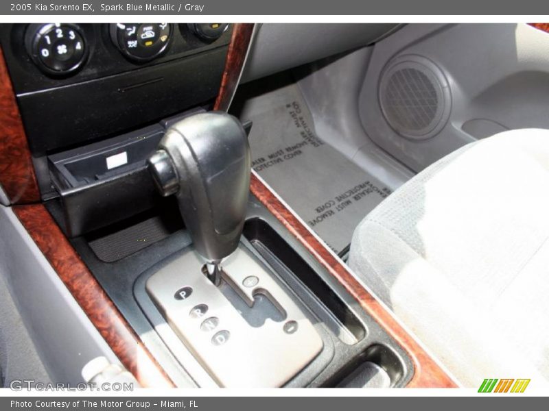 Spark Blue Metallic / Gray 2005 Kia Sorento EX
