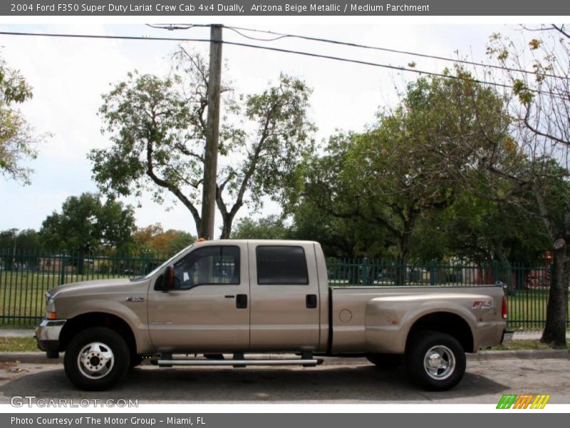 Arizona Beige Metallic / Medium Parchment 2004 Ford F350 Super Duty Lariat Crew Cab 4x4 Dually