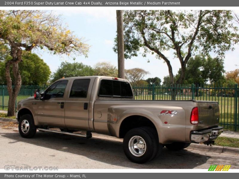 Arizona Beige Metallic / Medium Parchment 2004 Ford F350 Super Duty Lariat Crew Cab 4x4 Dually