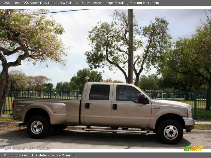 Arizona Beige Metallic / Medium Parchment 2004 Ford F350 Super Duty Lariat Crew Cab 4x4 Dually
