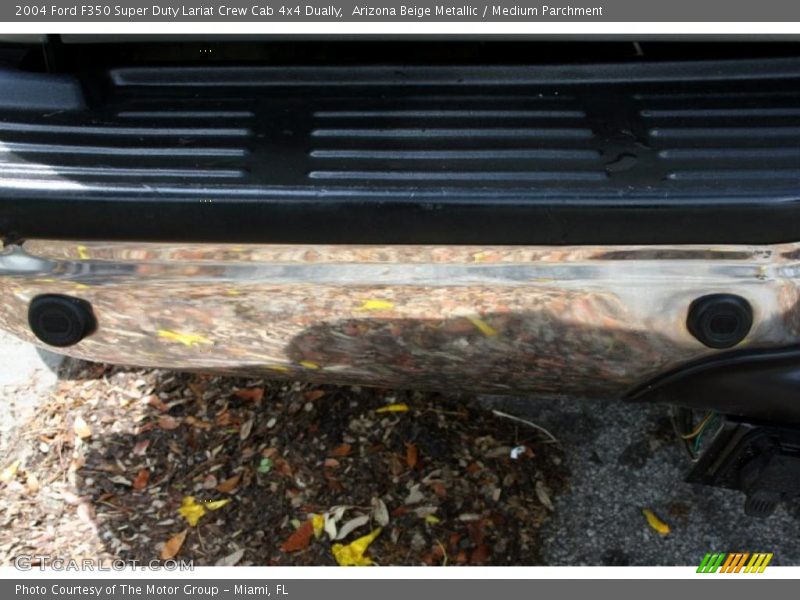 Arizona Beige Metallic / Medium Parchment 2004 Ford F350 Super Duty Lariat Crew Cab 4x4 Dually