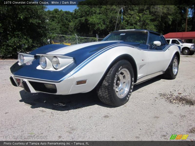 Front 3/4 View of 1978 Corvette Coupe