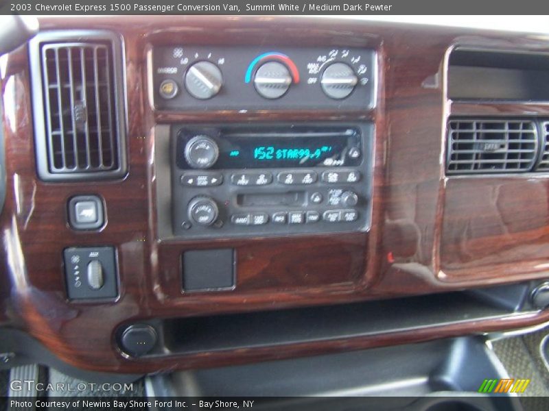 Summit White / Medium Dark Pewter 2003 Chevrolet Express 1500 Passenger Conversion Van
