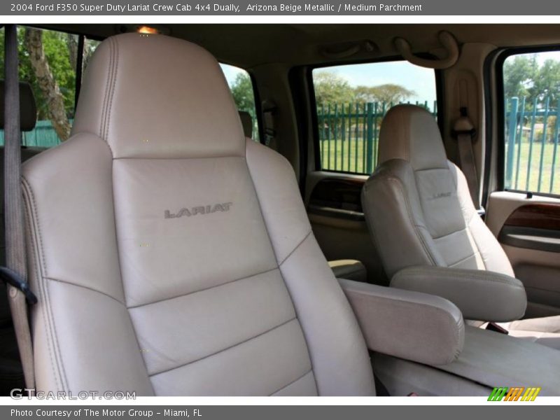 Arizona Beige Metallic / Medium Parchment 2004 Ford F350 Super Duty Lariat Crew Cab 4x4 Dually