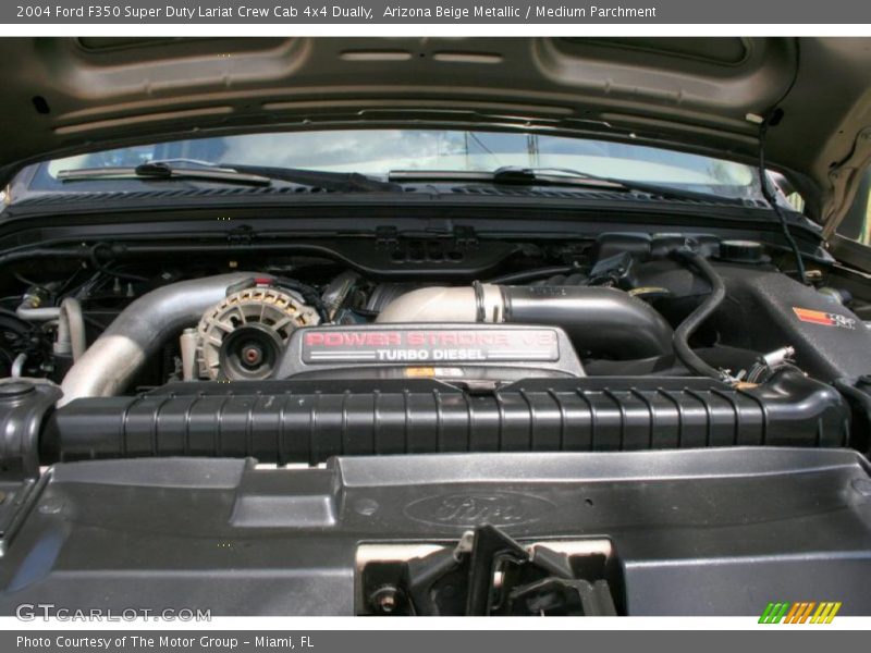 Arizona Beige Metallic / Medium Parchment 2004 Ford F350 Super Duty Lariat Crew Cab 4x4 Dually