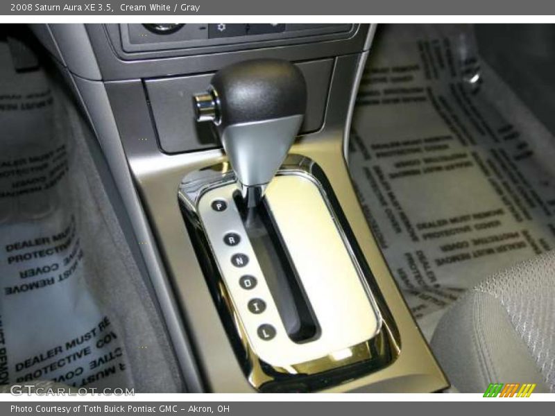 Cream White / Gray 2008 Saturn Aura XE 3.5