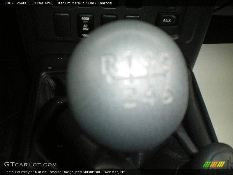 Titanium Metallic / Dark Charcoal 2007 Toyota FJ Cruiser 4WD