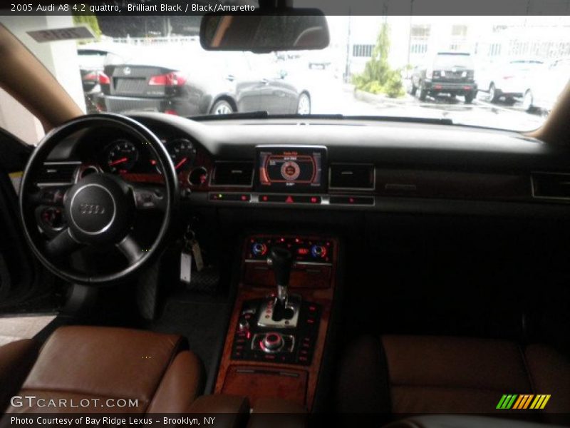 Brilliant Black / Black/Amaretto 2005 Audi A8 4.2 quattro