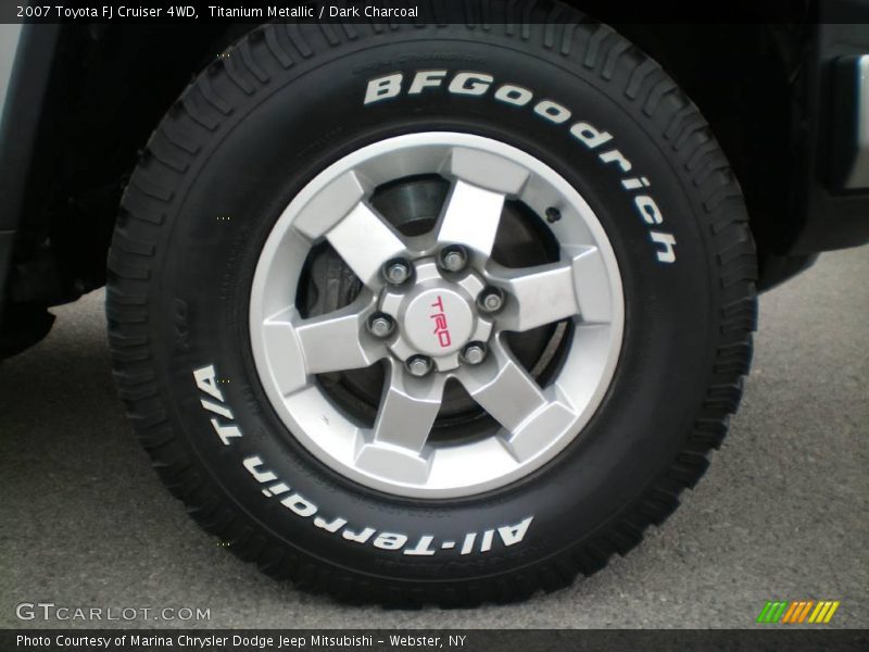 Titanium Metallic / Dark Charcoal 2007 Toyota FJ Cruiser 4WD