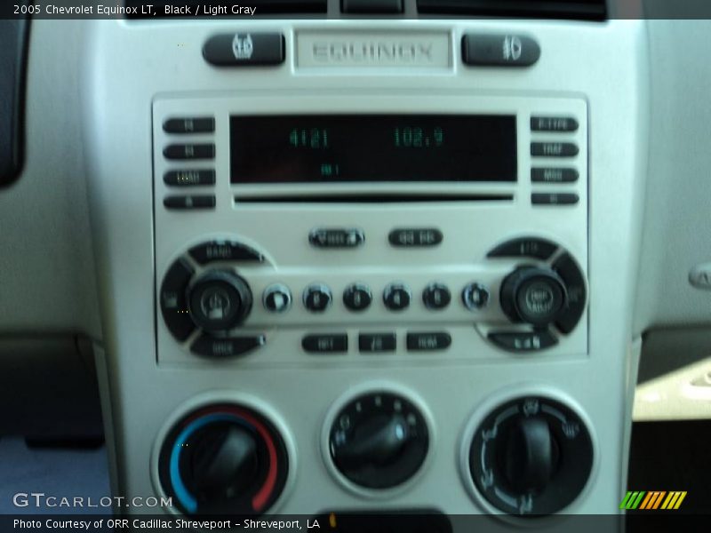 Black / Light Gray 2005 Chevrolet Equinox LT