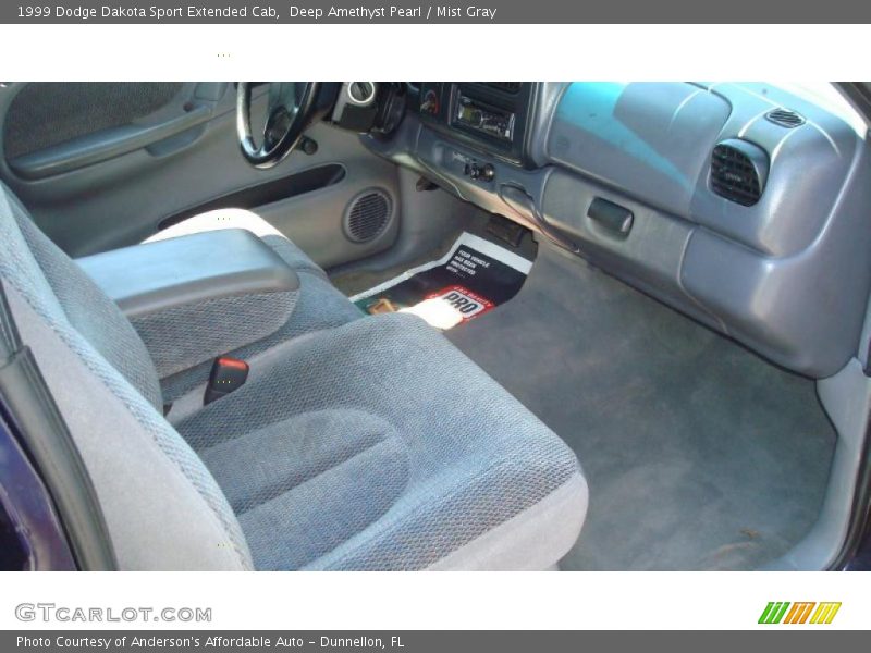  1999 Dakota Sport Extended Cab Mist Gray Interior