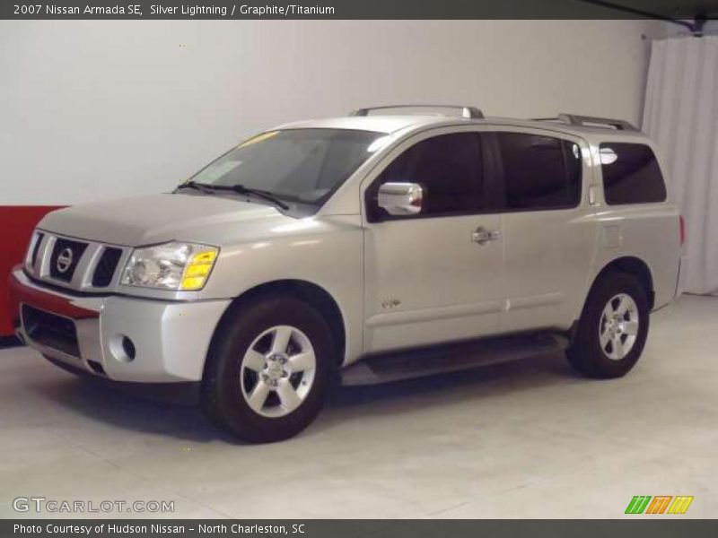 Silver Lightning / Graphite/Titanium 2007 Nissan Armada SE