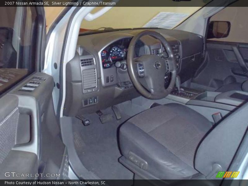 Silver Lightning / Graphite/Titanium 2007 Nissan Armada SE