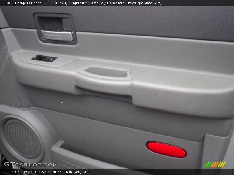 Bright Silver Metallic / Dark Slate Gray/Light Slate Gray 2006 Dodge Durango SLT HEMI 4x4