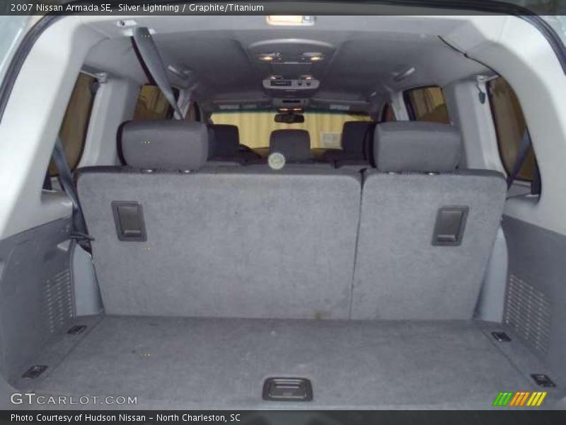 Silver Lightning / Graphite/Titanium 2007 Nissan Armada SE