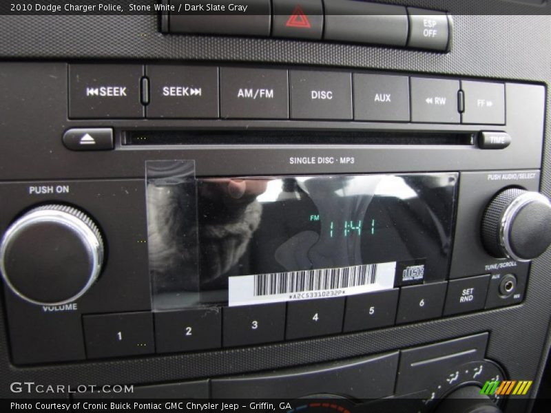 Controls of 2010 Charger Police