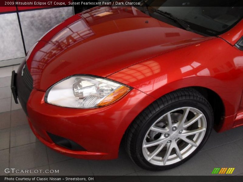 Sunset Pearlescent Pearl / Dark Charcoal 2009 Mitsubishi Eclipse GT Coupe