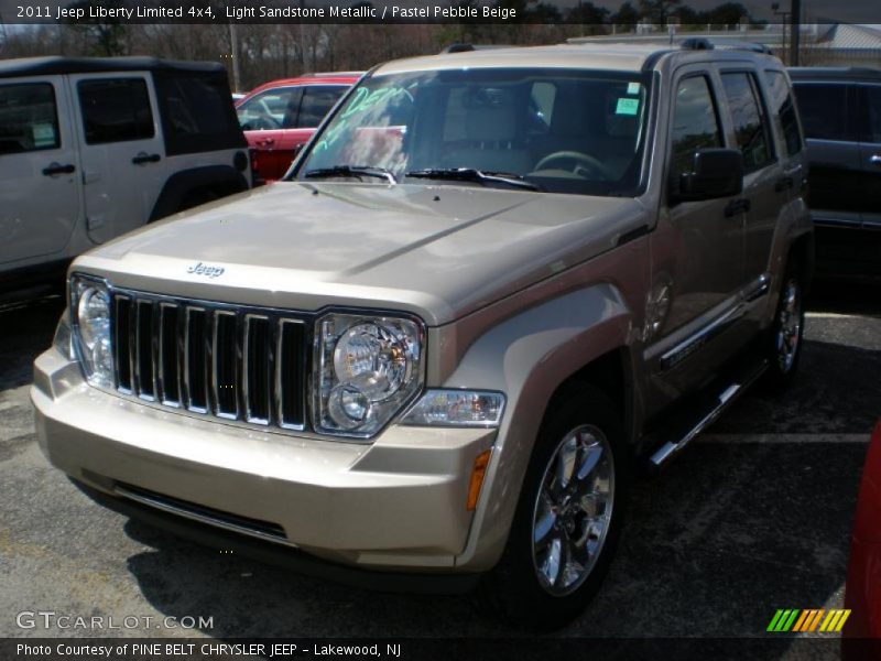 Light Sandstone Metallic / Pastel Pebble Beige 2011 Jeep Liberty Limited 4x4