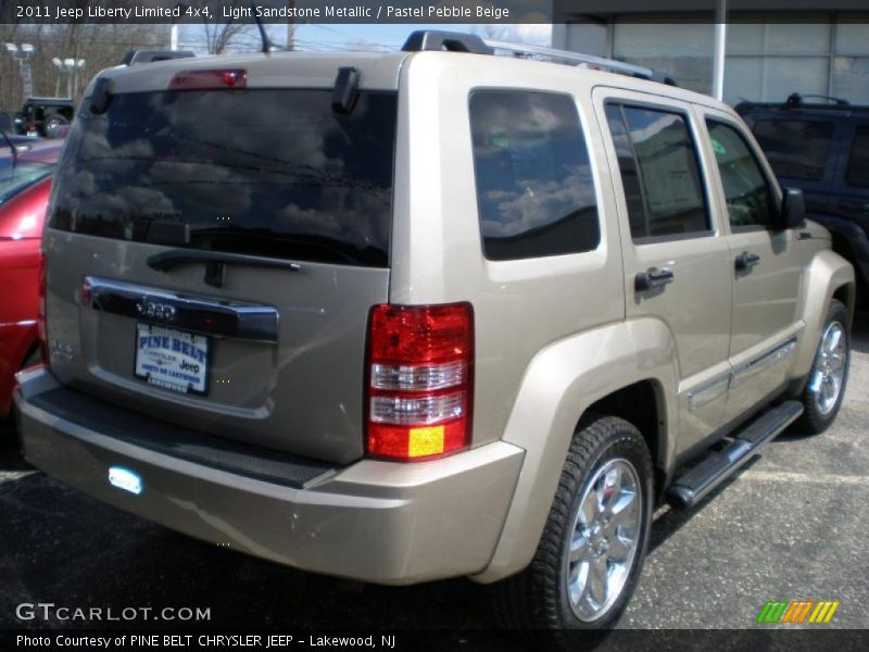 Light Sandstone Metallic / Pastel Pebble Beige 2011 Jeep Liberty Limited 4x4