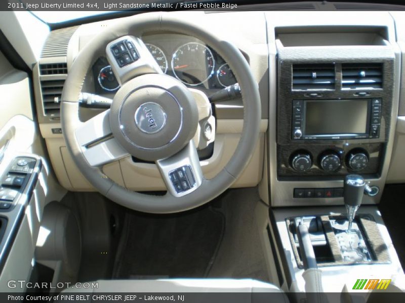 Light Sandstone Metallic / Pastel Pebble Beige 2011 Jeep Liberty Limited 4x4