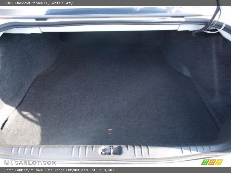White / Gray 2007 Chevrolet Impala LT