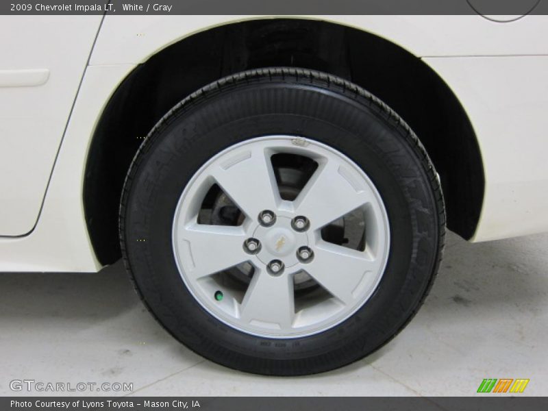 White / Gray 2009 Chevrolet Impala LT