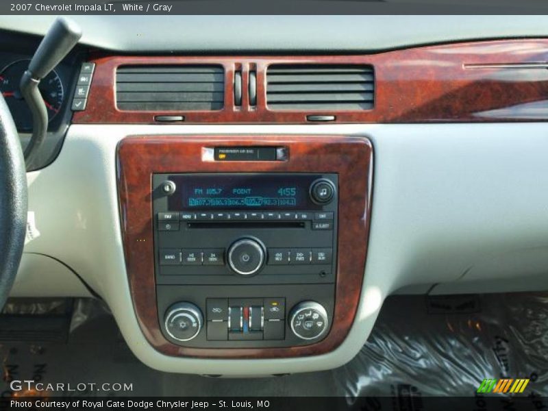 White / Gray 2007 Chevrolet Impala LT
