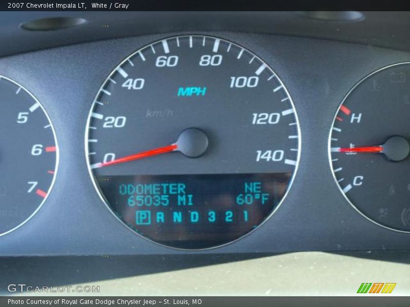 White / Gray 2007 Chevrolet Impala LT