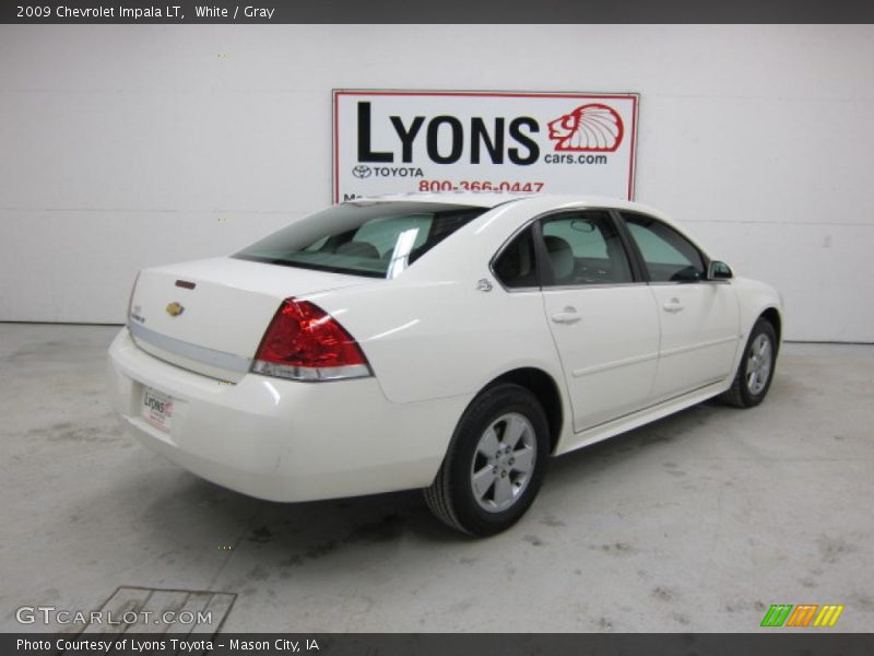 White / Gray 2009 Chevrolet Impala LT