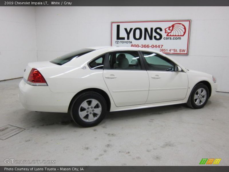 White / Gray 2009 Chevrolet Impala LT