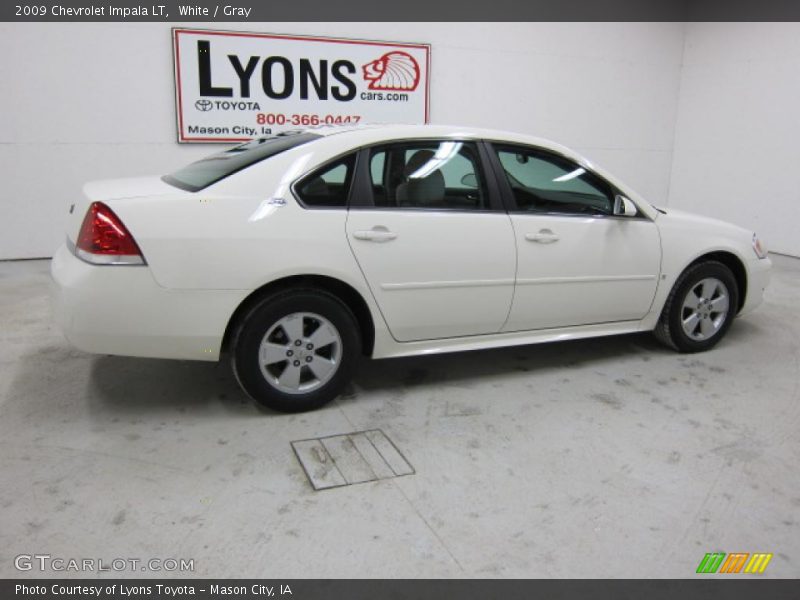 White / Gray 2009 Chevrolet Impala LT