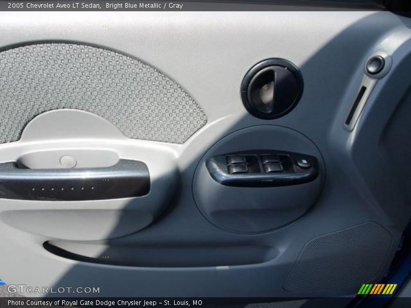 Bright Blue Metallic / Gray 2005 Chevrolet Aveo LT Sedan