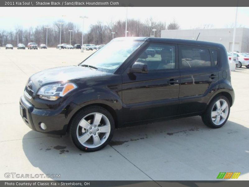 Shadow Black / Sand/Black Houndstooth Cloth 2011 Kia Soul !