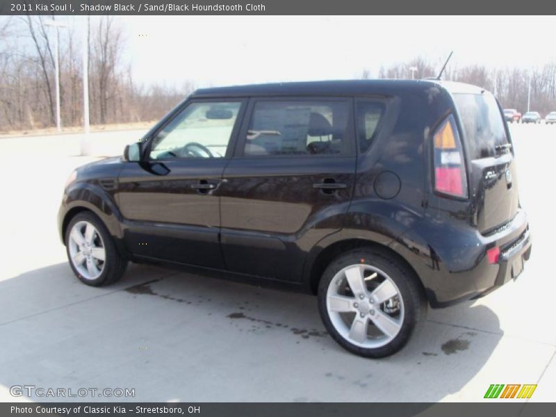 Shadow Black / Sand/Black Houndstooth Cloth 2011 Kia Soul !