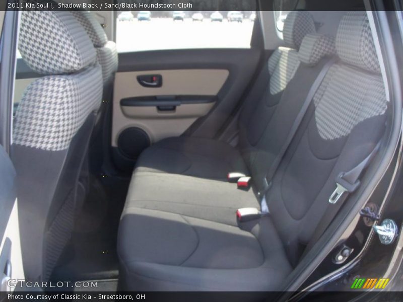 Shadow Black / Sand/Black Houndstooth Cloth 2011 Kia Soul !