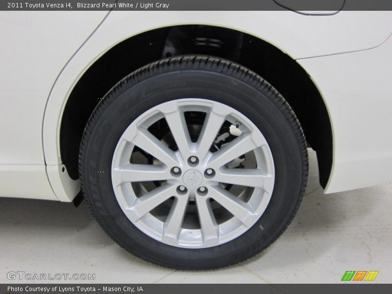 Blizzard Pearl White / Light Gray 2011 Toyota Venza I4