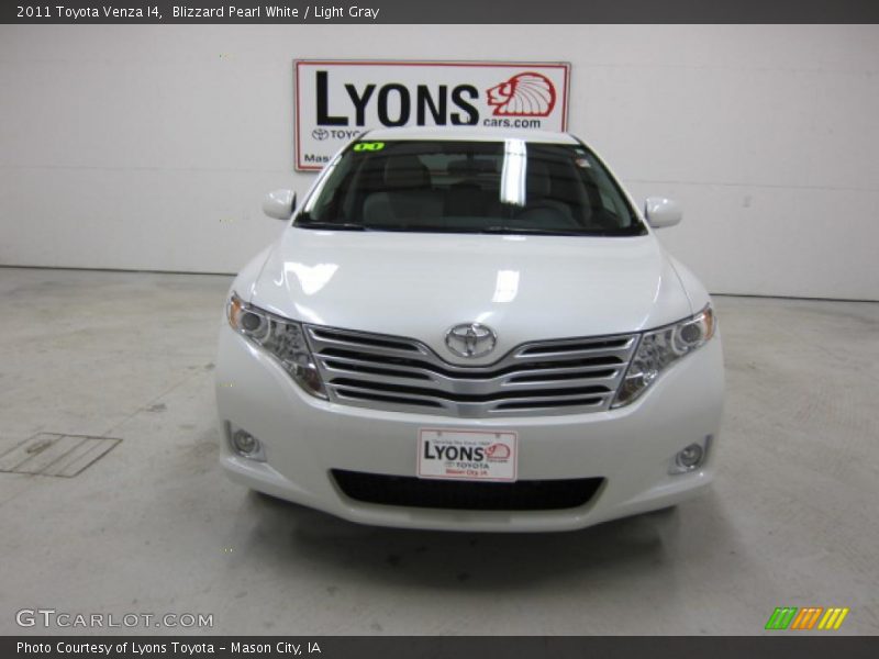 Blizzard Pearl White / Light Gray 2011 Toyota Venza I4