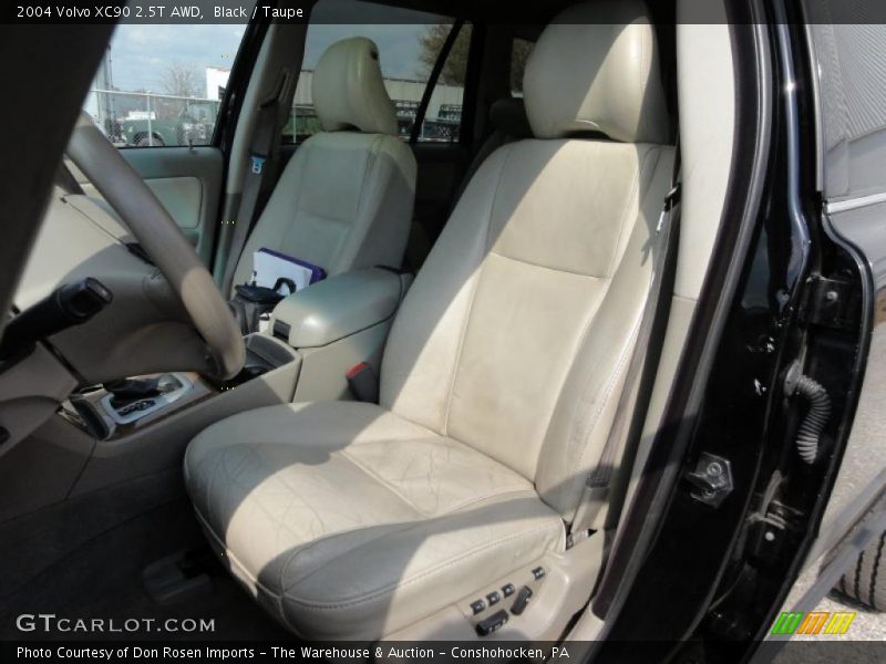 Black / Taupe 2004 Volvo XC90 2.5T AWD