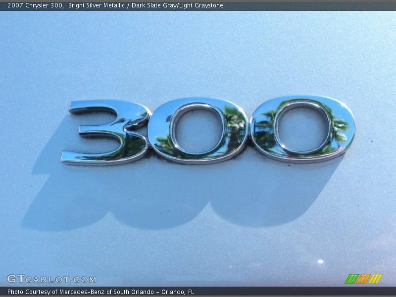 Bright Silver Metallic / Dark Slate Gray/Light Graystone 2007 Chrysler 300