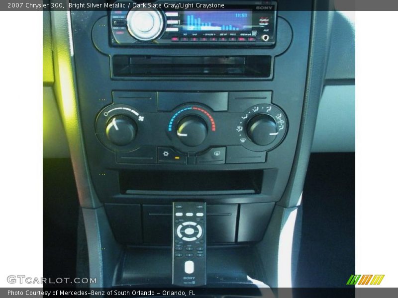 Bright Silver Metallic / Dark Slate Gray/Light Graystone 2007 Chrysler 300