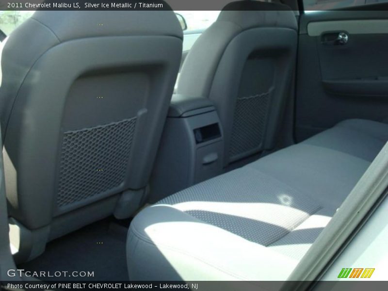 Silver Ice Metallic / Titanium 2011 Chevrolet Malibu LS