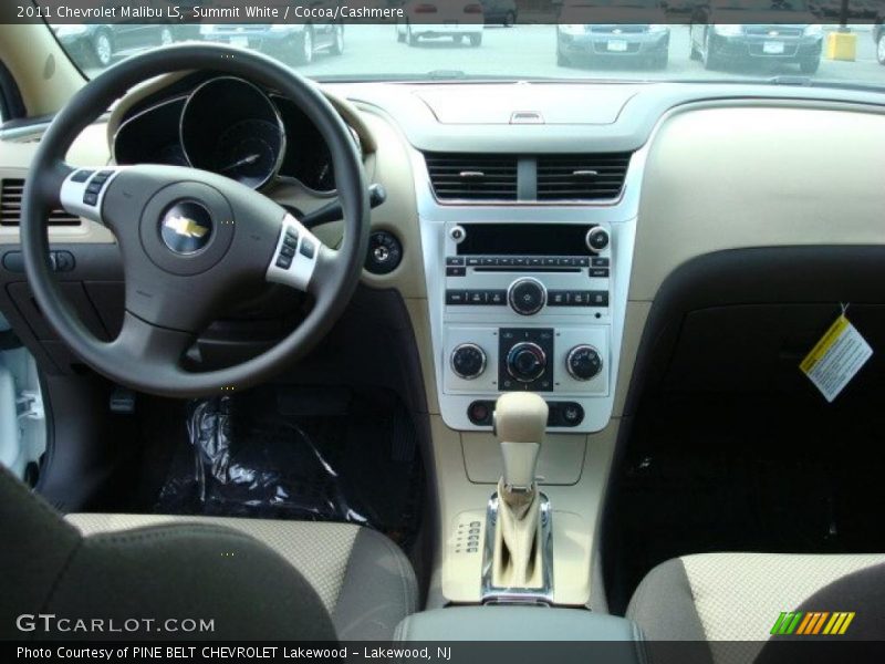 Summit White / Cocoa/Cashmere 2011 Chevrolet Malibu LS