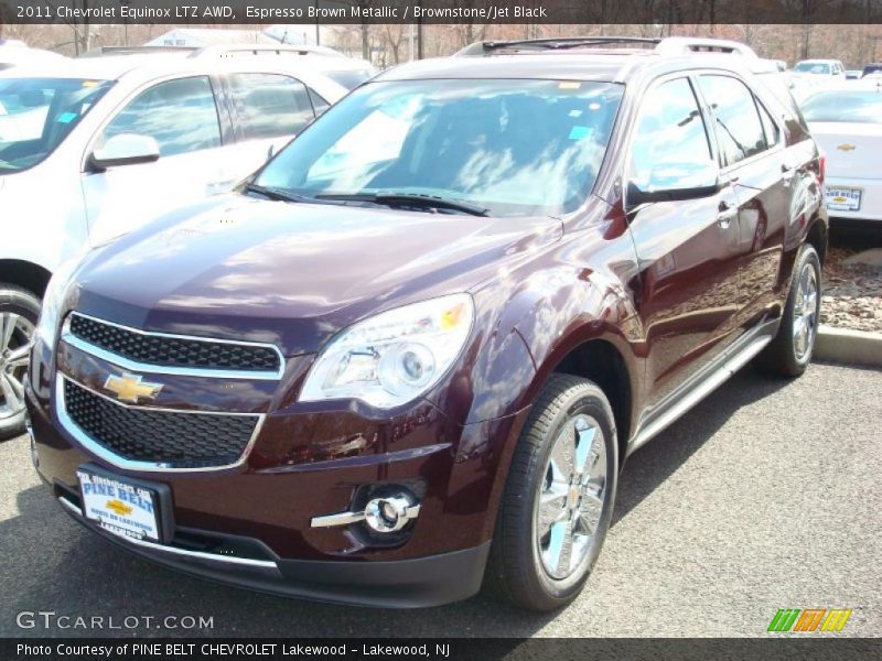 Front 3/4 View of 2011 Equinox LTZ AWD