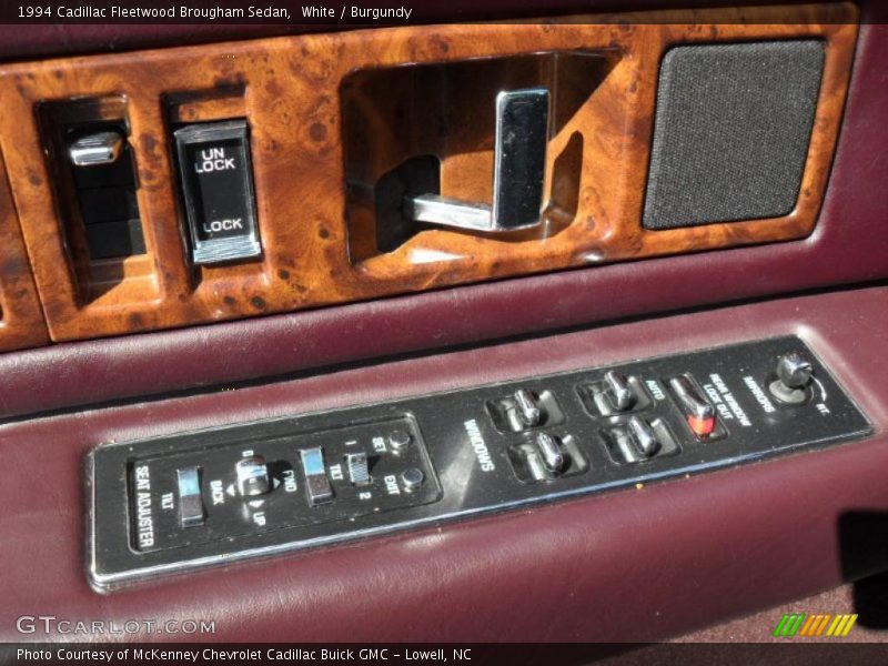 Controls of 1994 Fleetwood Brougham Sedan