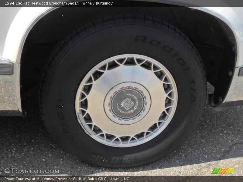  1994 Fleetwood Brougham Sedan Wheel