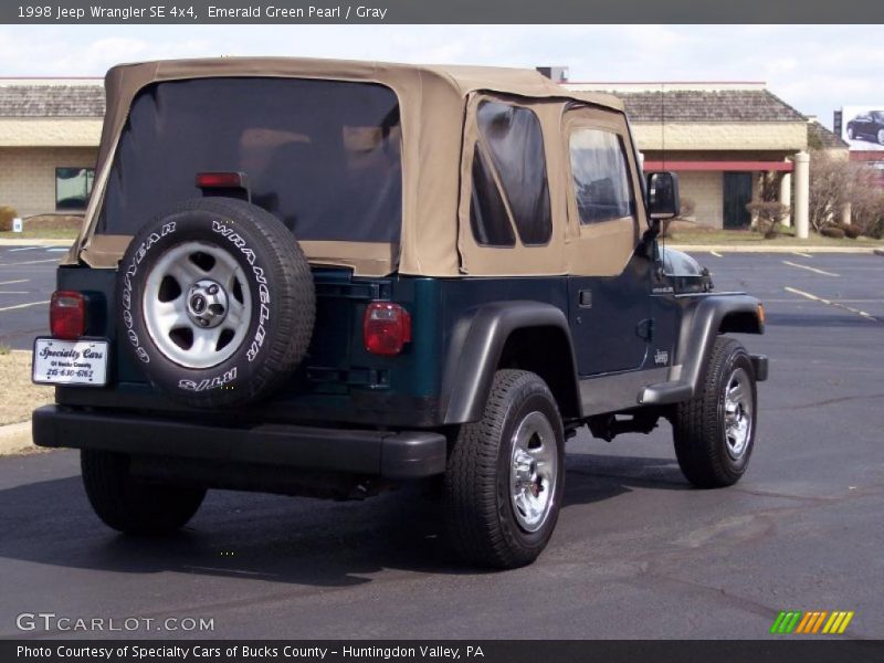 Emerald Green Pearl / Gray 1998 Jeep Wrangler SE 4x4