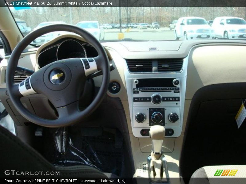 Summit White / Cocoa/Cashmere 2011 Chevrolet Malibu LS