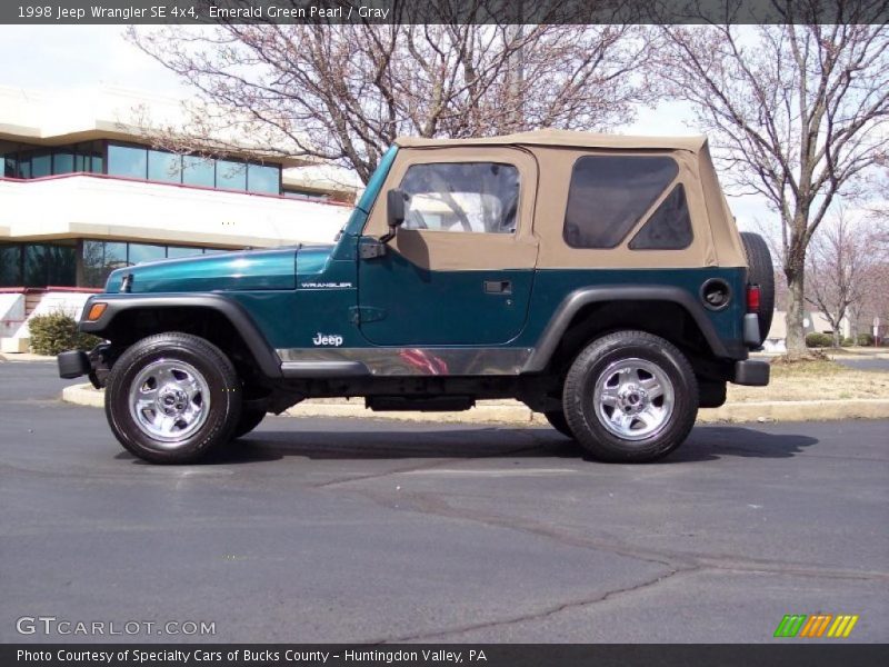 Emerald Green Pearl / Gray 1998 Jeep Wrangler SE 4x4